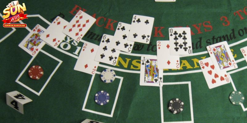 Roulette và các trò chơi Poker tại sòng bạc đại thế giới 